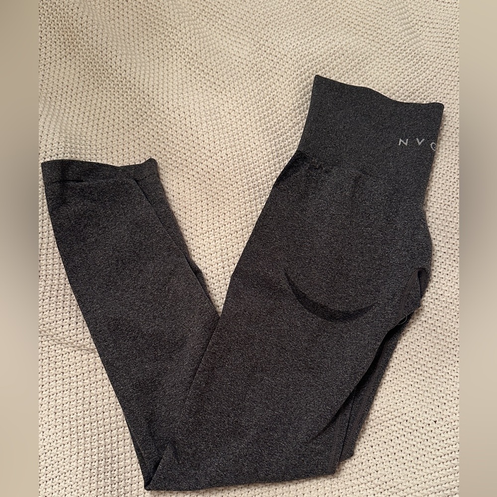 Gray s NVGTN leggings